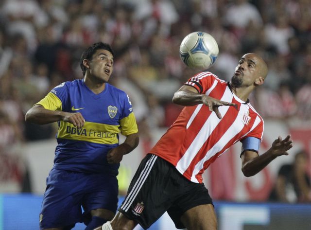 Ο Χουάν Σεμπαστιάν Βερόν αποχαιρετά τα γήπεδα